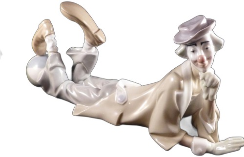 Lladro- Clown With Ball