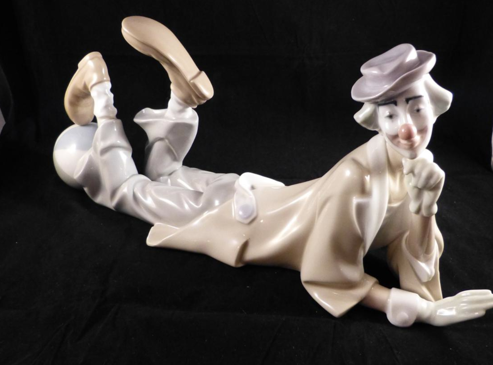 lladro clown figure spain